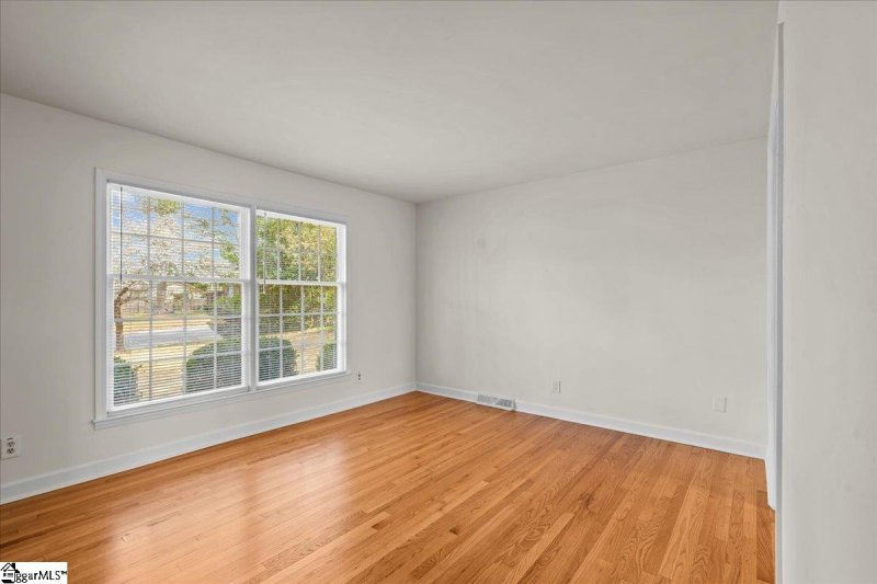 Property image 4 at 121 Heather Drive, Spartanburg, SC 29301