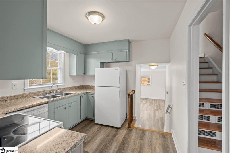 Property image 5 at 121 Heather Drive, Spartanburg, SC 29301