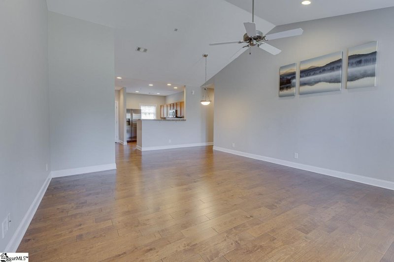 Property image 3 at 334 Easterlin Way, Greenville, SC 29607