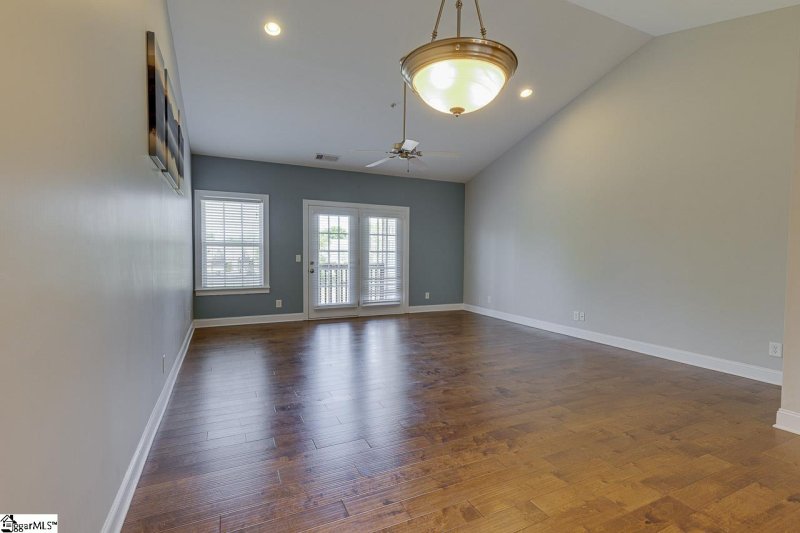 Property image 4 at 334 Easterlin Way, Greenville, SC 29607