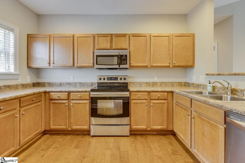 Property image 5 at 334 Easterlin Way, Greenville, SC 29607