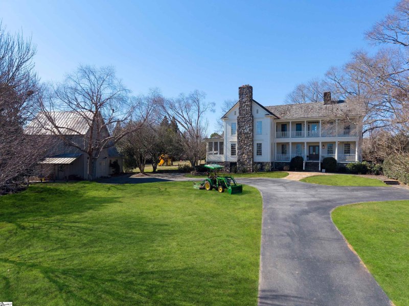 Property image 2 at 104 Bruce Farm Road, Simpsonville, SC 29681