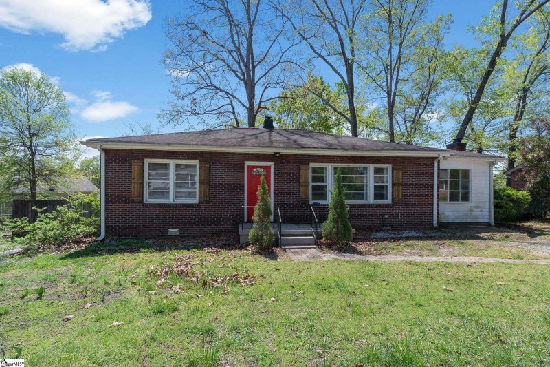 Property image 3 at 1 Picadilly Street, Taylors, SC 29687