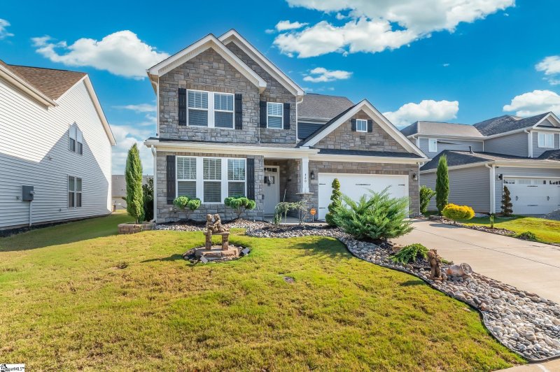 Property image 2 of 420 Merkel Drive in Creekside Manor, Greer, SC 29651