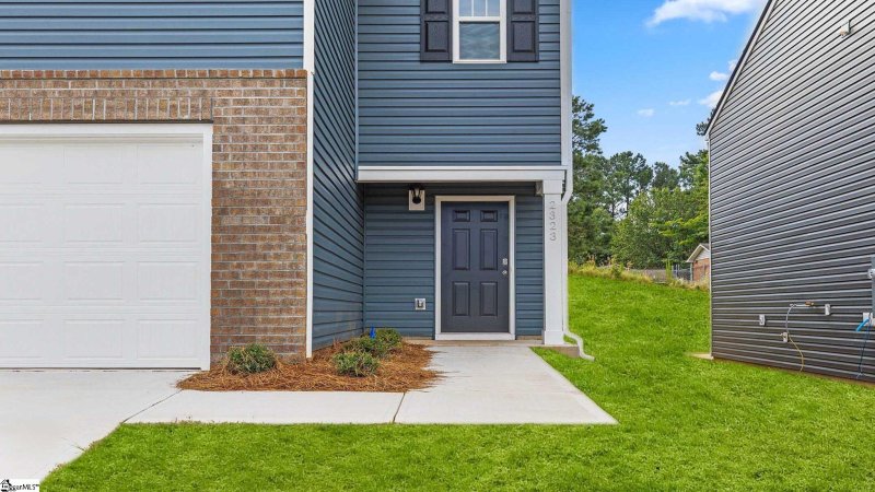 Property image 2 at 2323 Springview Court, Boiling Springs, SC 29316