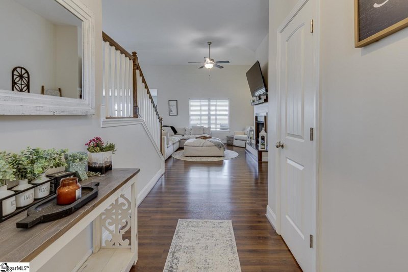 Property image 4 at 804 W Keepsake Lane, Inman, SC 29349