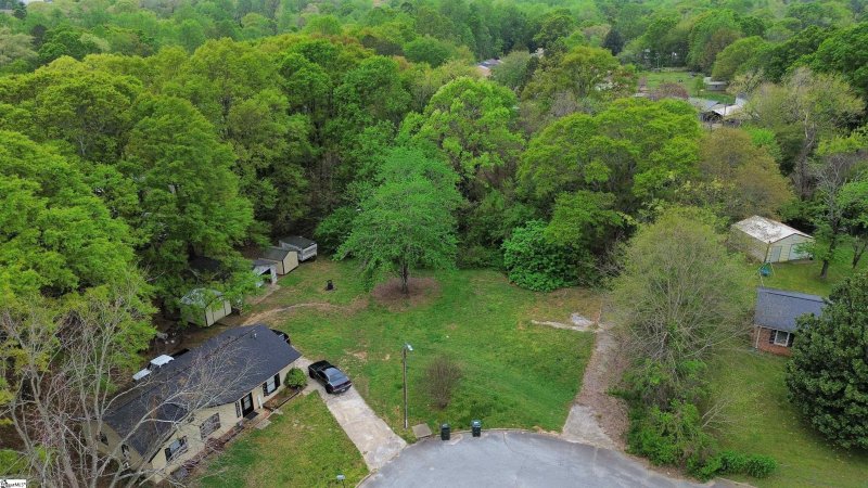 Property image 5 at 6 Gavin Place, Taylors, SC 29687