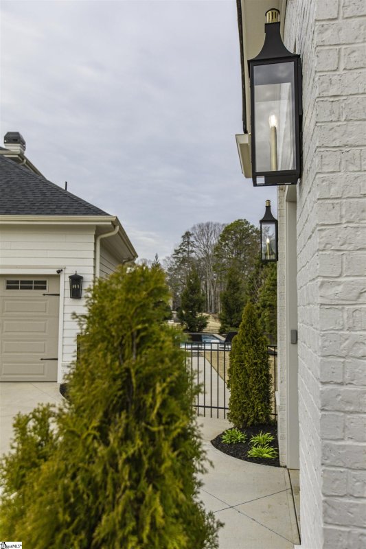 Property image 5 of 567 Adaliz Way in Le Jardin, Greer, SC 29650