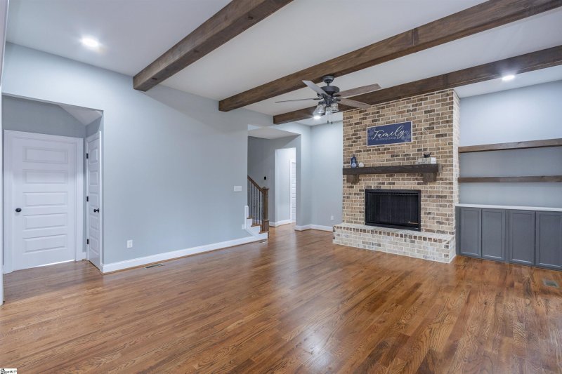 Property image 5 at 221 Graylyn Drive, Anderson, SC 29621