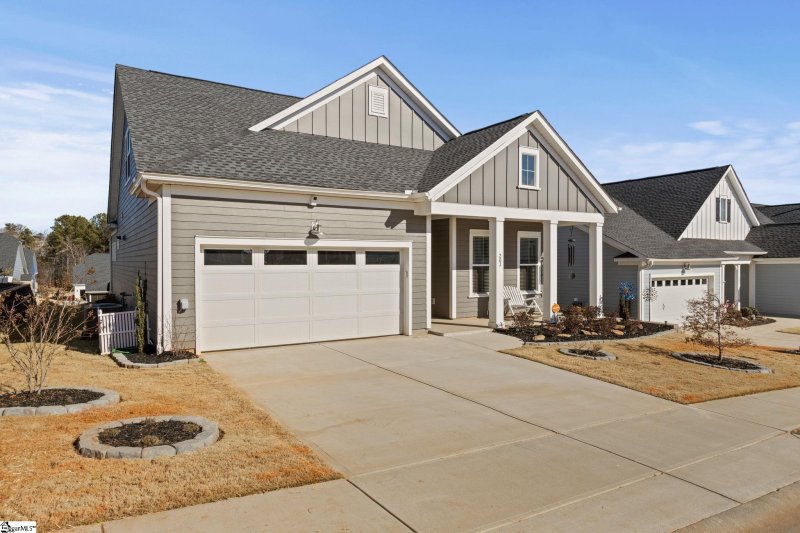 Property image 2 at 203 Glendon Street, Greer, SC 29651-1989