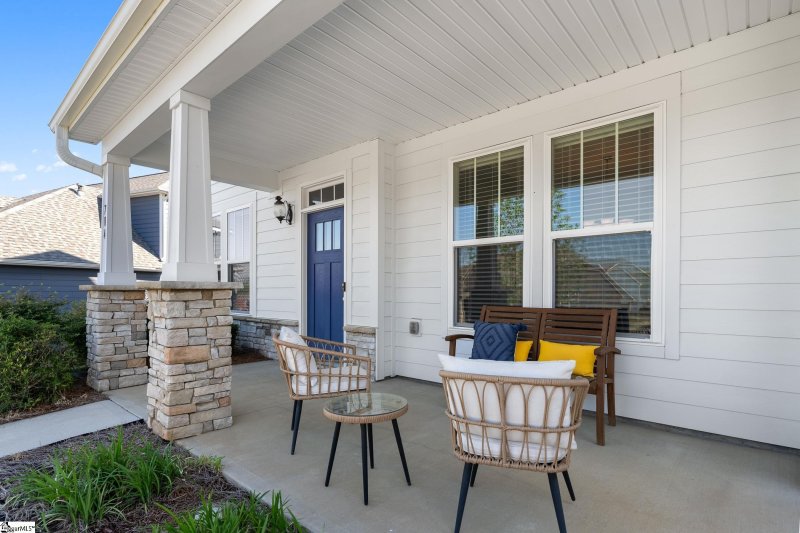 Property image 4 at 704 Lockhurst Drive, Simpsonville, SC 29681