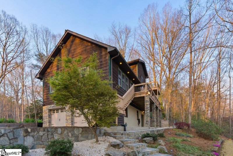 Property image 4 of 502 Caledonia Loop in Lake Lanier, Landrum, SC 29356