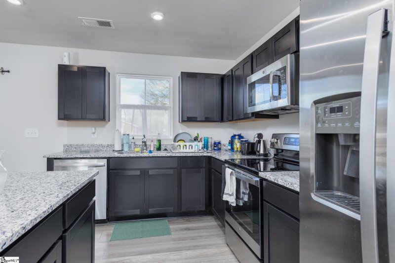 Property image 3 of 102 Verdant Leaf Way in August Brook, Greenville, SC 29617