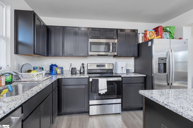 Property image 4 of 102 Verdant Leaf Way in August Brook, Greenville, SC 29617