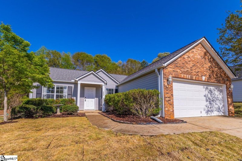 350 Hamilton Parkway