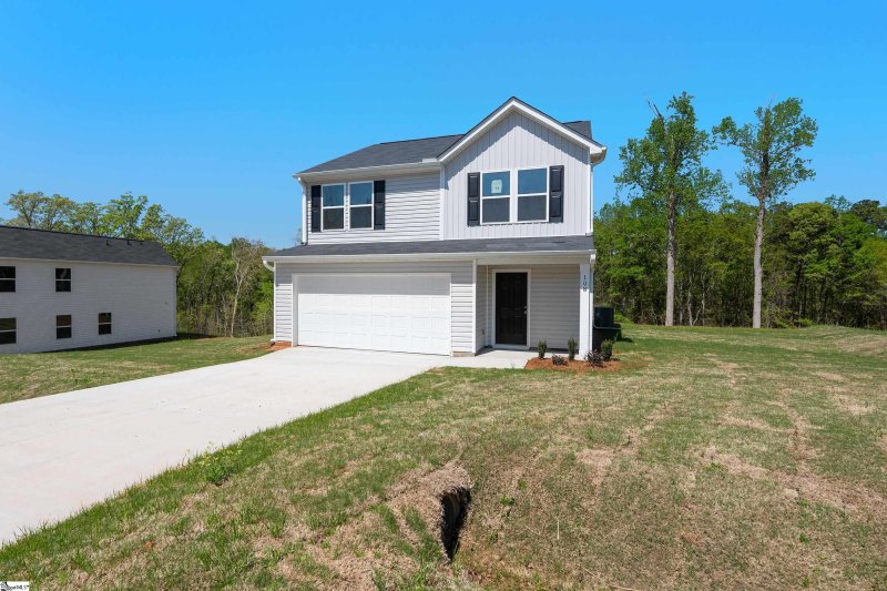 Property image 2 at 108 Alpine Height Court, Anderson, SC 29625