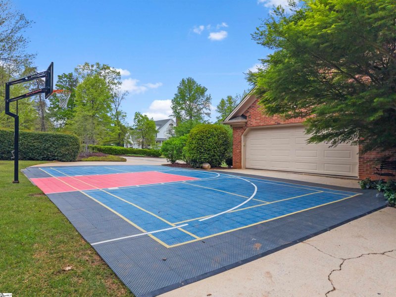 Property image 2 at 500 Huntington Road, Greenville, SC 29615