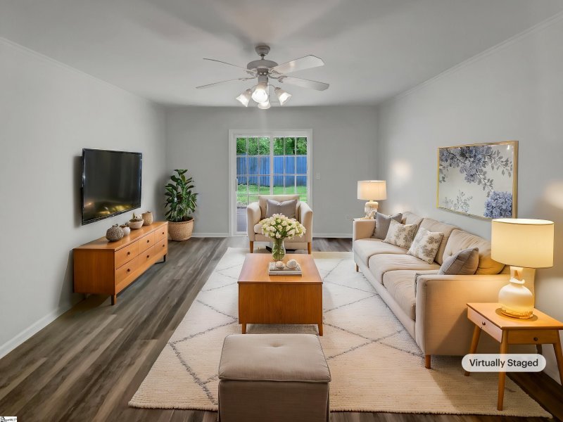 Property image 2 at 71 Birdsong Lane, Taylors, SC 29687