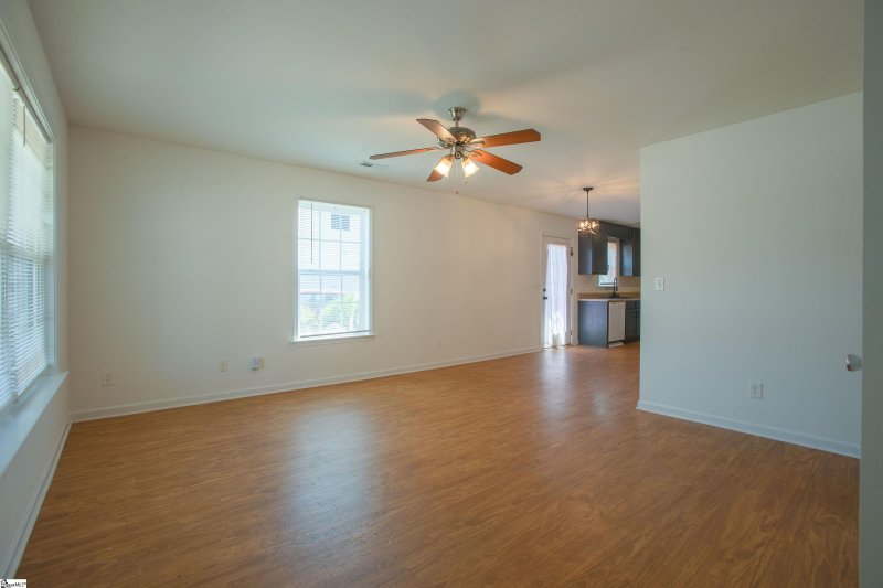 Property image 4 at 109 Old Paris Mountain Road, Greenville, SC 29609