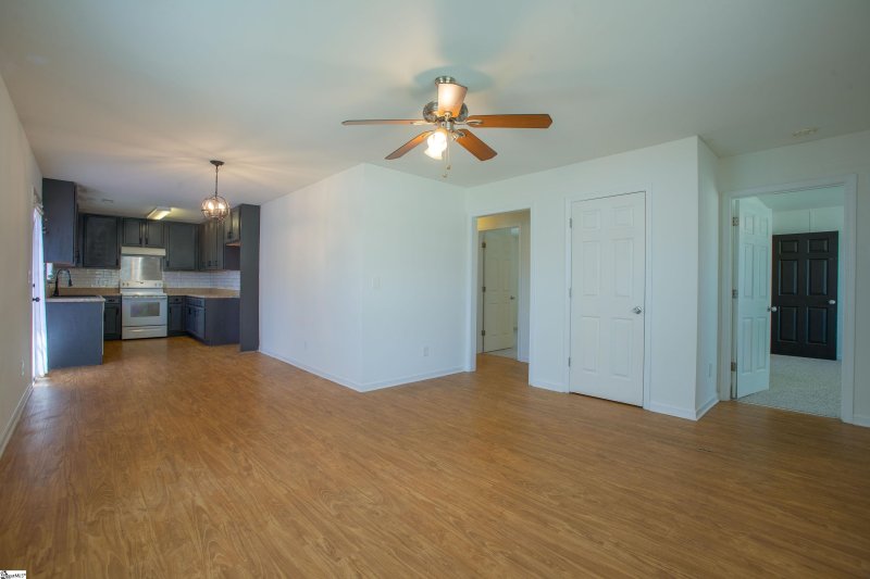 Property image 5 at 109 Old Paris Mountain Road, Greenville, SC 29609