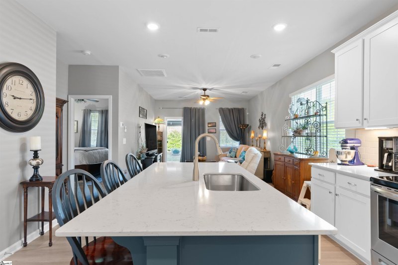 Property image 5 of 122 Aleppo Lane in The Pines, Greer, SC 29651