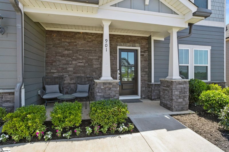 Property image 2 at 901 Whitemarsh Avenue, Simpsonville, SC 29680
