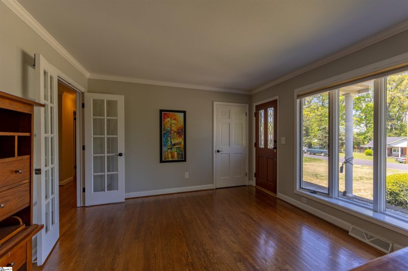 Property image 4 at 4 Strand Court, Taylors, SC 29687