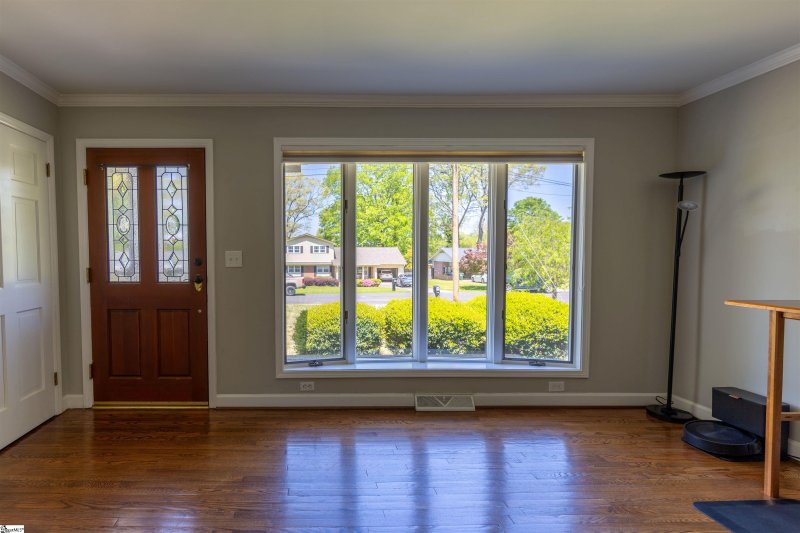 Property image 5 at 4 Strand Court, Taylors, SC 29687