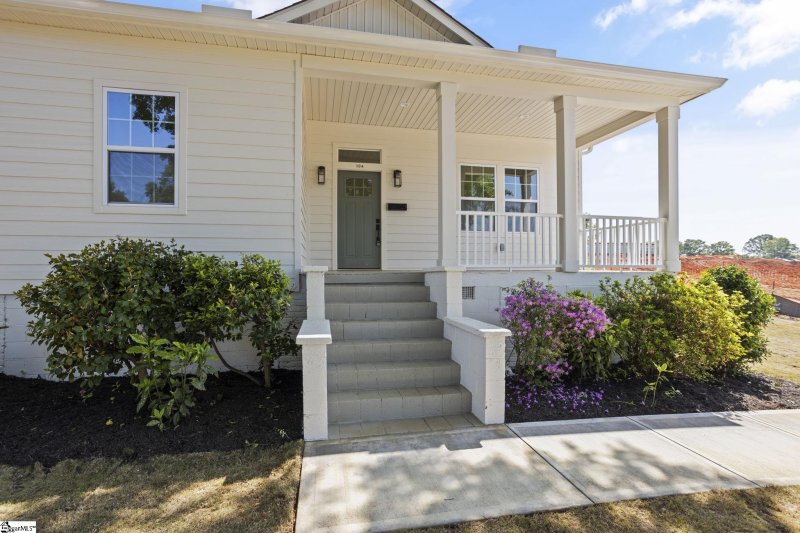 Property image 4 at 104 B Street, Greenville, SC 29611