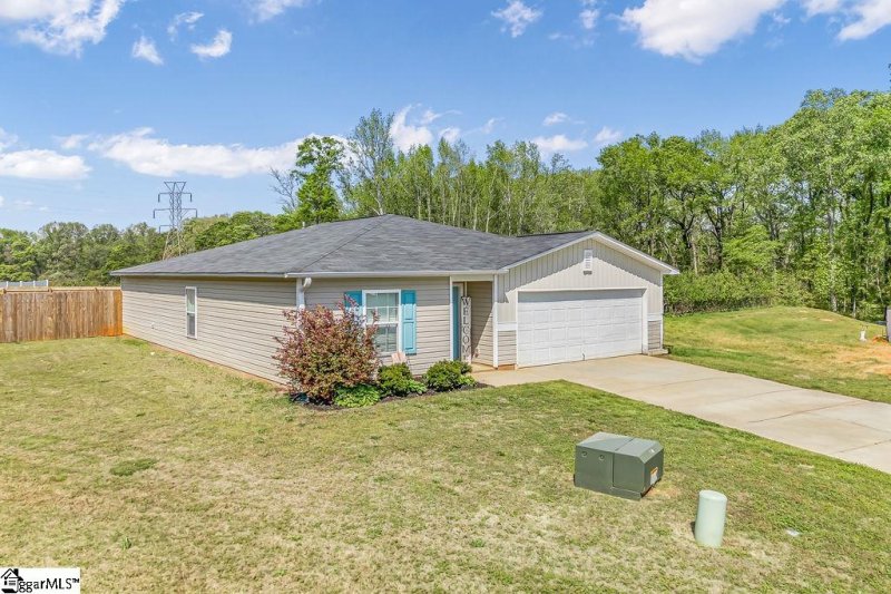 Property image 2 at 135 Settle Station Run, Inman, SC 29349