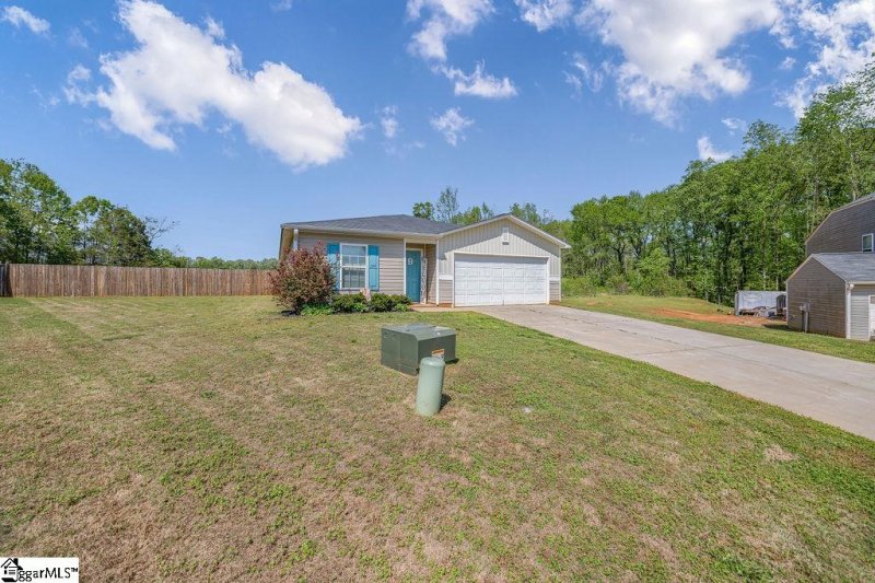 Property image 3 at 135 Settle Station Run, Inman, SC 29349