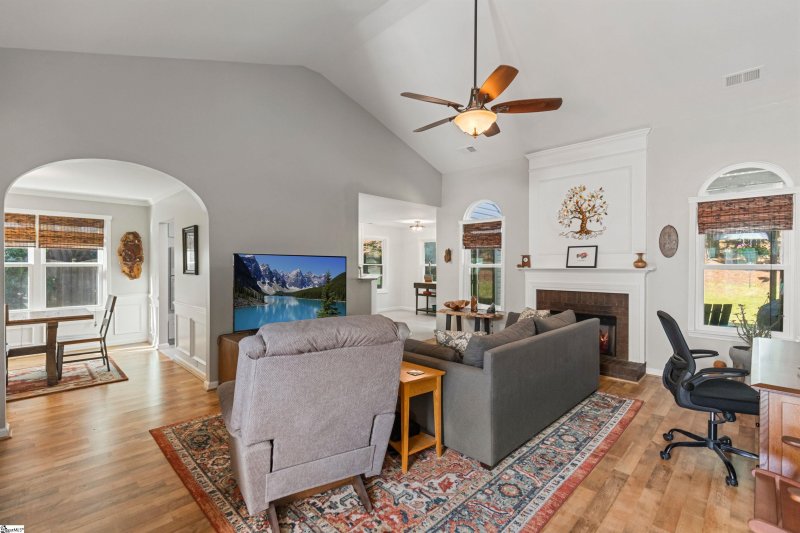 Property image 3 at 123 Northcliff Way, Greenville, SC 29617