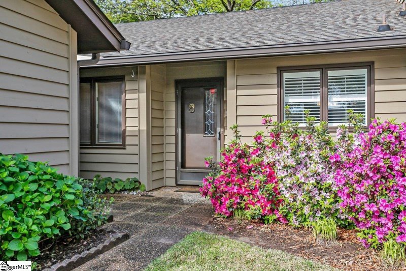 Property image 2 at 517 Bluebird Lane, Greer, SC 29650