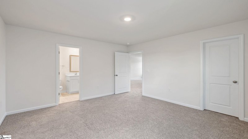 Property image 5 at 1119 White Willow Drive, Spartanburg, SC 29303