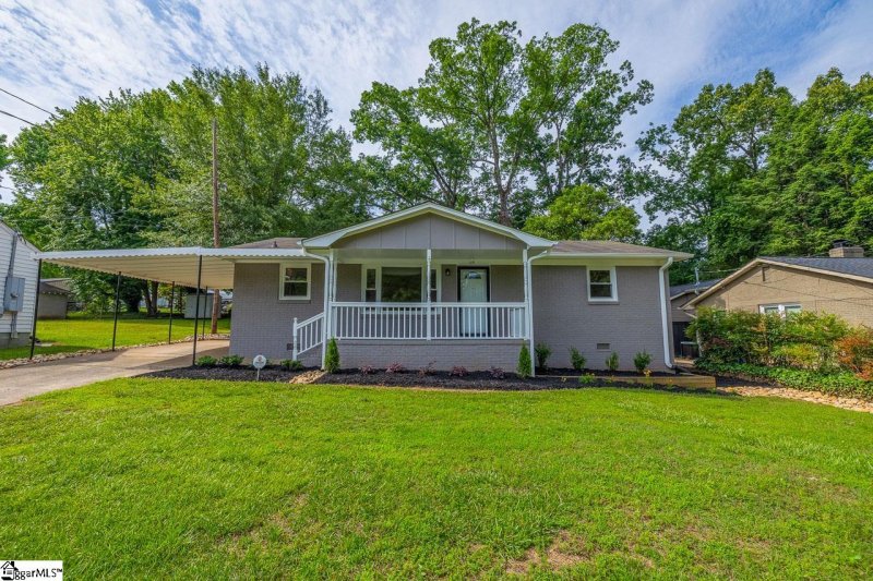 Property image 5 at 109 Edgewood Drive, Greenville, SC 29605