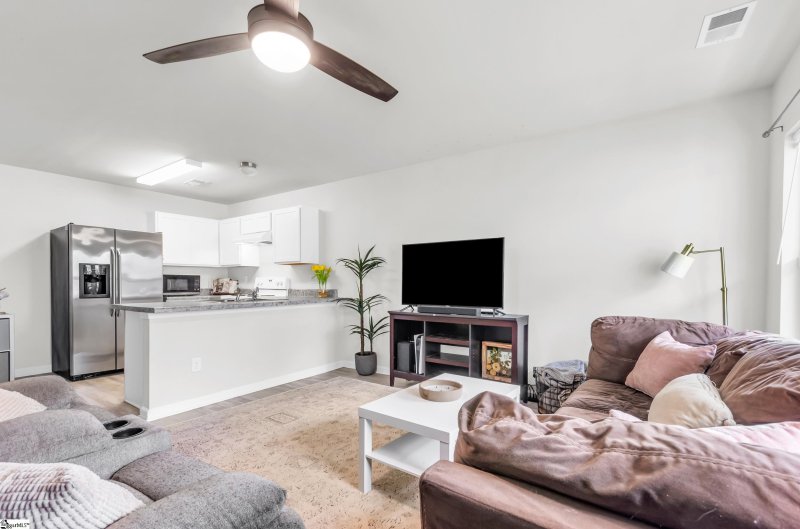 Property image 3 at 334 Cedar Ridge, Anderson, SC 29621