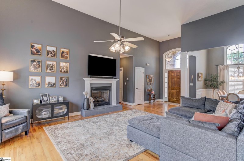 Property image 3 of 112 Bay Tree Court in Woodfin Ridge, Inman, SC 29349-5923