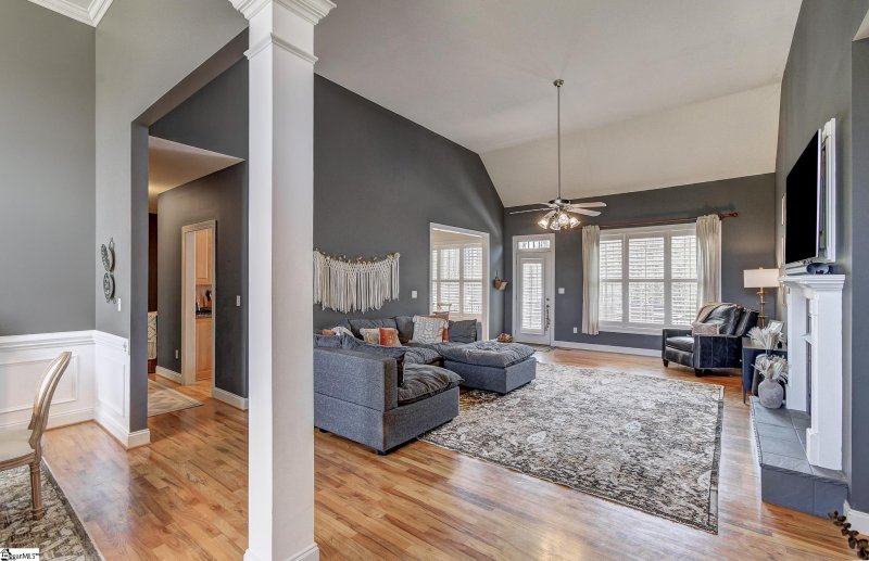 Property image 4 of 112 Bay Tree Court in Woodfin Ridge, Inman, SC 29349-5923