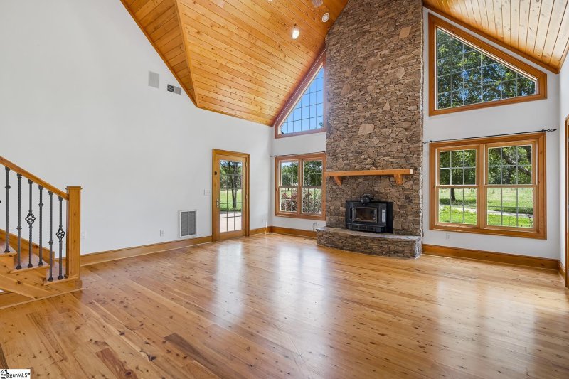 Property image 4 of 223 Ware Road in None, Iva, SC 29655