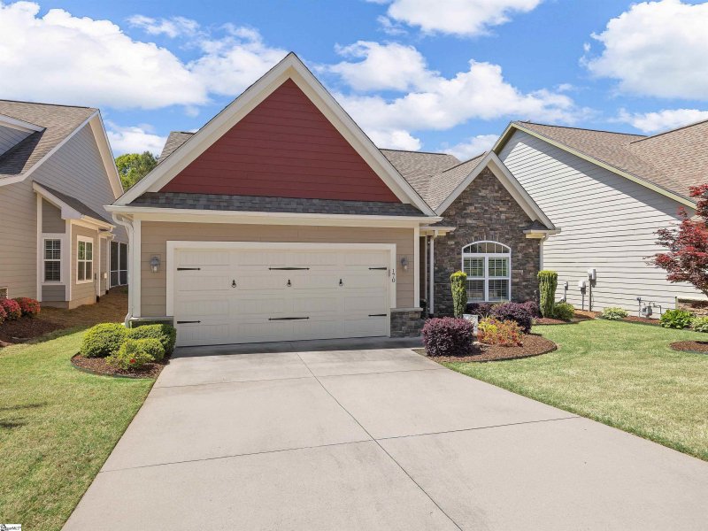 Property image 2 at 170 Ravines Lane, Spartanburg, SC 29301