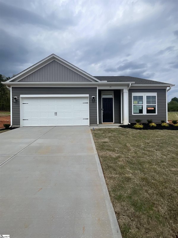 Property image 2 at 24 Halsey Street, Central, SC 29630