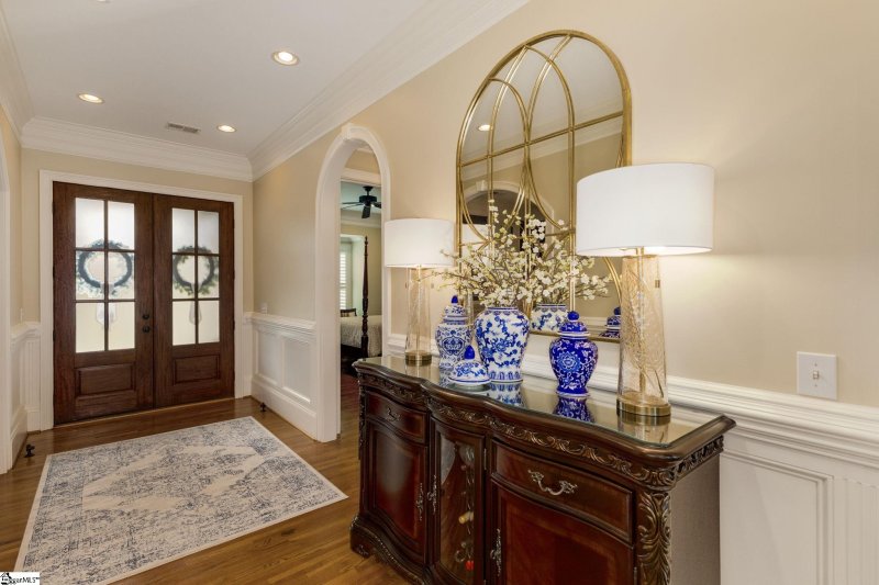 Property image 4 at 5 London Court, Greer, SC 29650