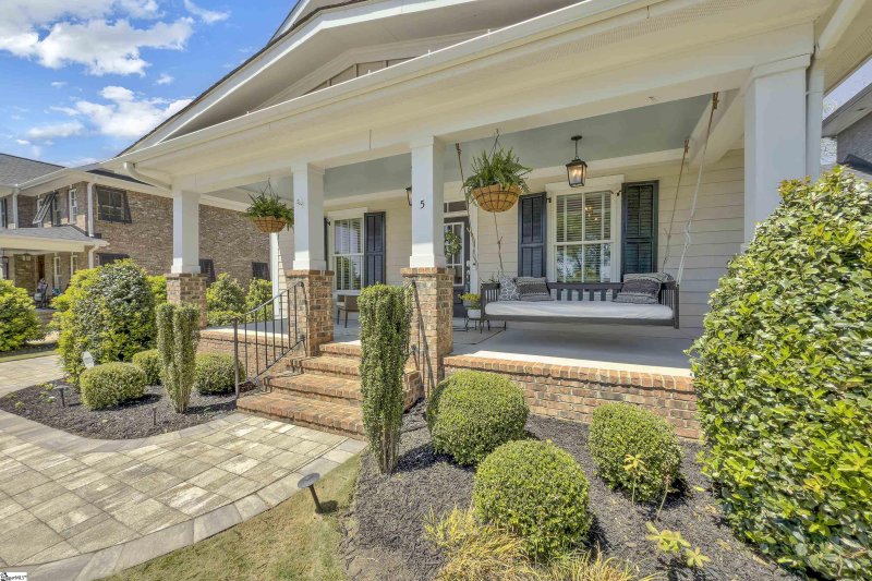 Property image 2 at 5 James Street, Greenville, SC 29609