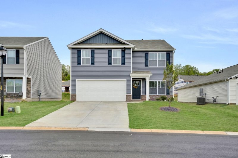 407 Palmerston Drive