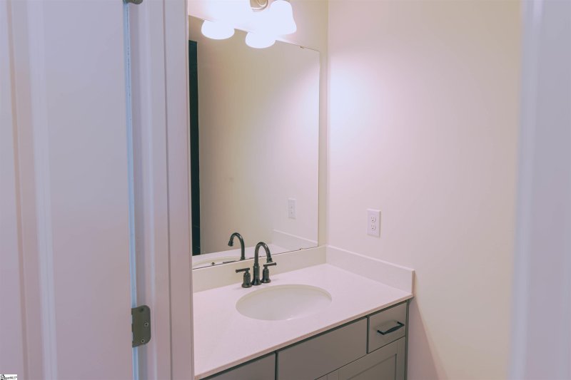 Property image 5 of 266 Pendergast Road in Harrington, Greenville, SC 29605