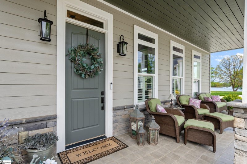 Property image 2 at 25 Waterside Lane, Taylors, SC 29687