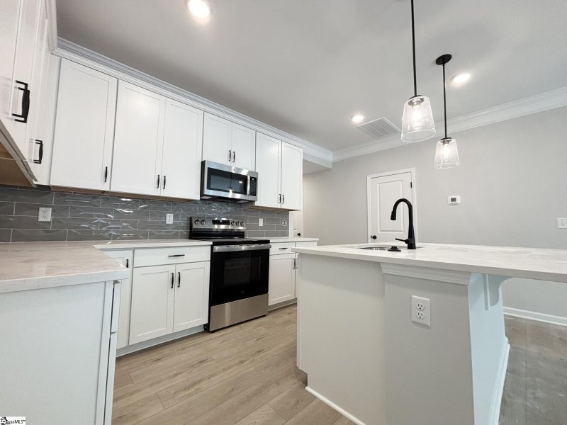 Property image 3 of 520 Pennystone Lane in Riverbrooke, Simpsonville, SC 29681