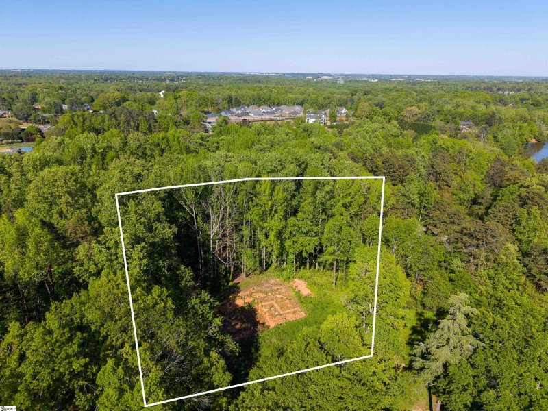 Property image 2 of 6 Stratton Place in Huntington, Greenville, SC 29615