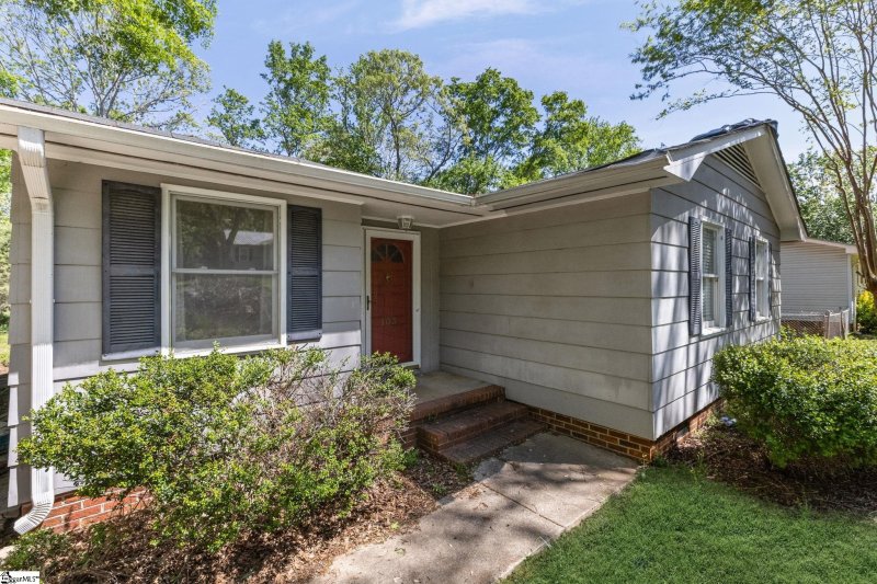 Property image 3 at 103 Faunawood Drive, Simpsonville, SC 29680