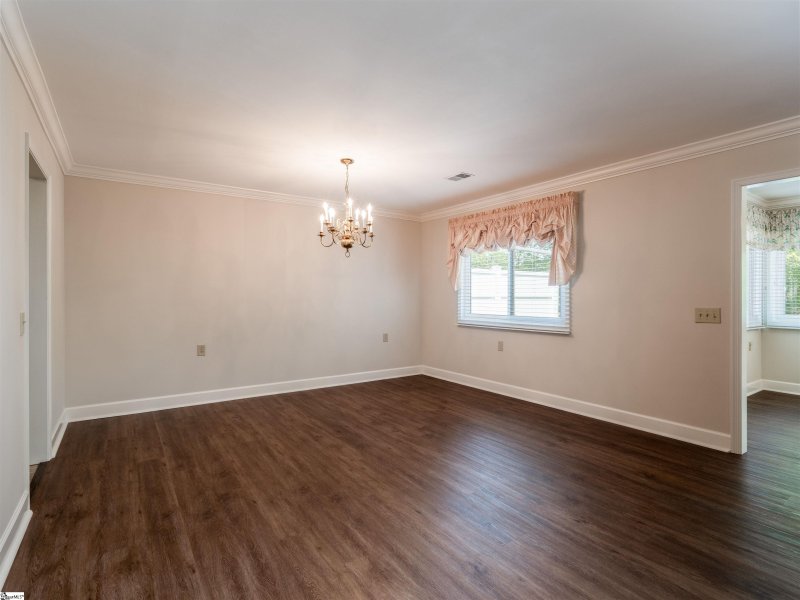 Property image 5 at 234 Lakeside Circle, Greenville, SC 29615-5323